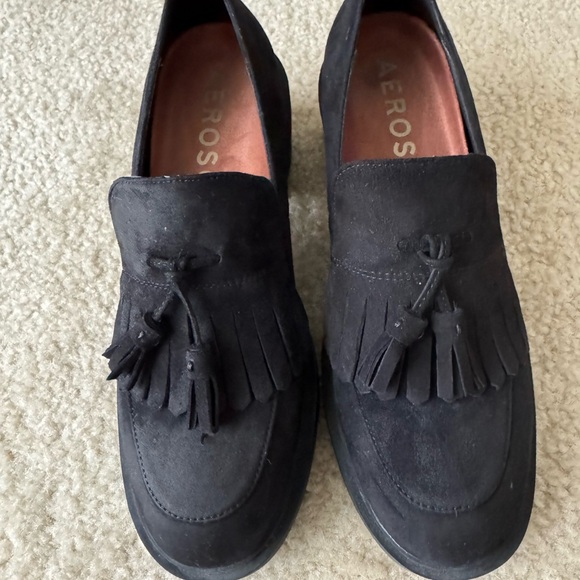 AEROSOLES Black Suede Loafers with Tassel Detail size 8 - Picture 2 of 14